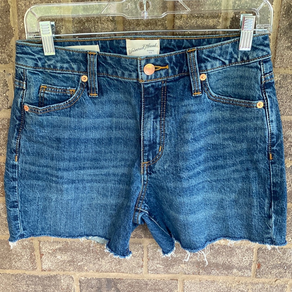 Universal thread size 2 vintage midi shorts. Like new. Never worn.